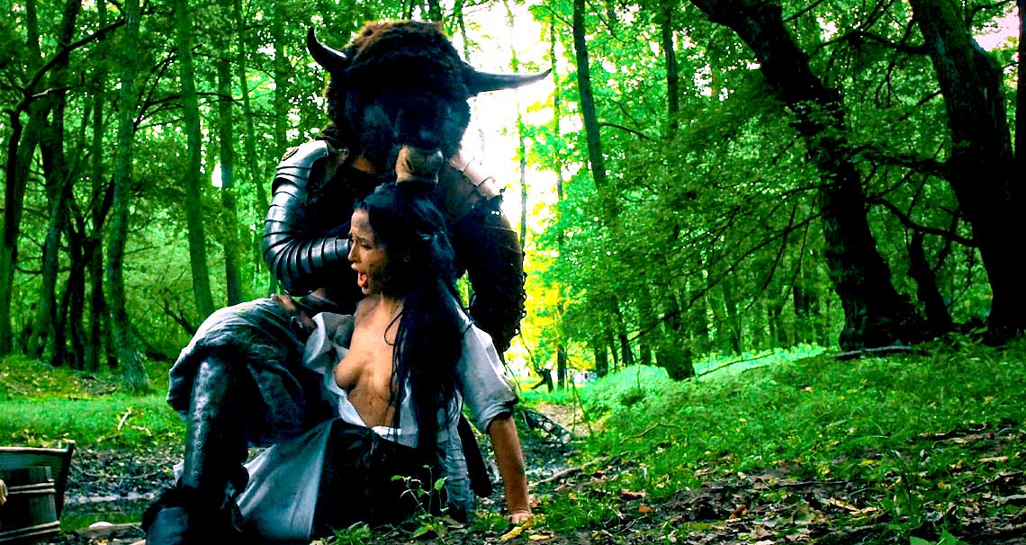 Fixxxion Luna Corazon & Emylia Argan & Nicole Love – Hardcore fucking in the woods