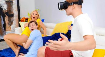 Brazzers Savannah Bond – Pumped For VR!!! <i class="fas fa-video"></i>
