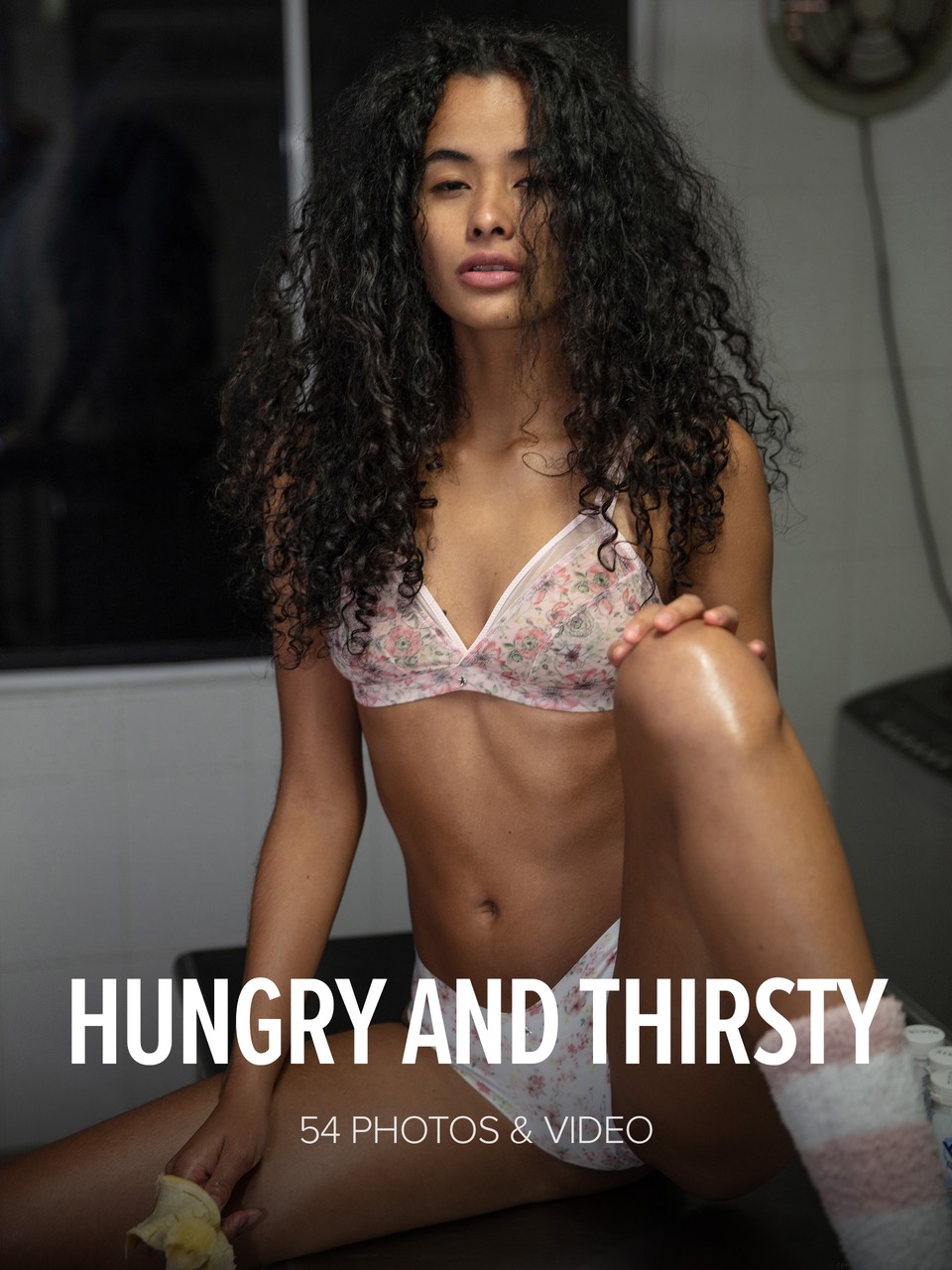 Watch4Beauty Mia Nix – Hungry and Thirsty