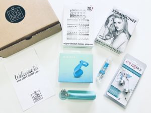 LoveDrop Announces December-January Winter Holiday Couples Subscription Box