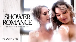 Transfixed Cadence Lux & Emma Rose – Shower Romance <i class=