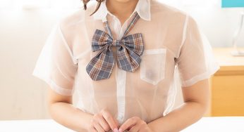 制服でご奉仕！〜たくさん気持ちよくしてアゲル！！〜 – 波形モネ