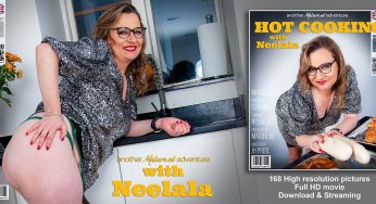 Mature.nl Neelala – Hot Cooking with Neelala