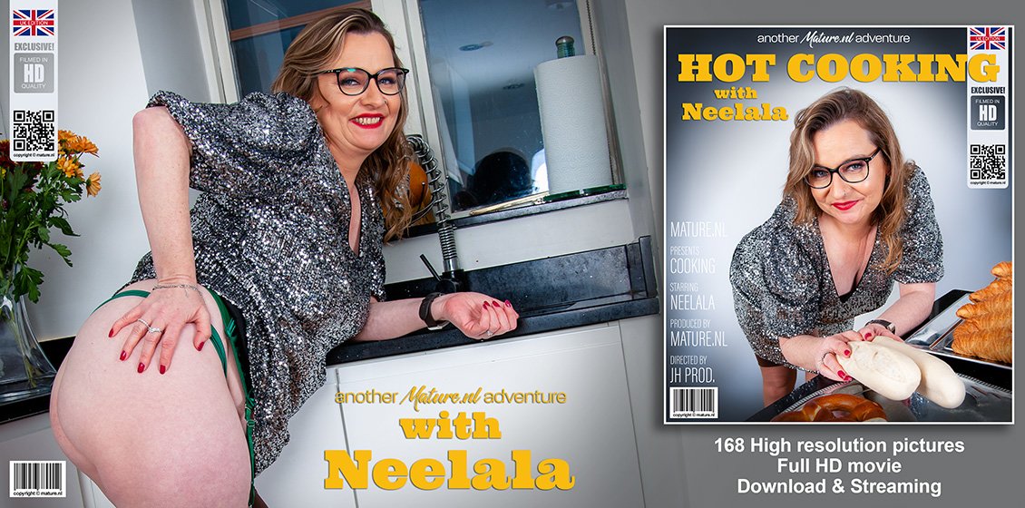 Mature nl Neelala Hot Cooking with Neelala