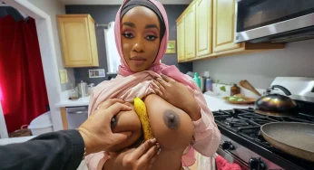 HijabHookup Lily Starfire – You Silly American <i class="fas fa-video"></i>