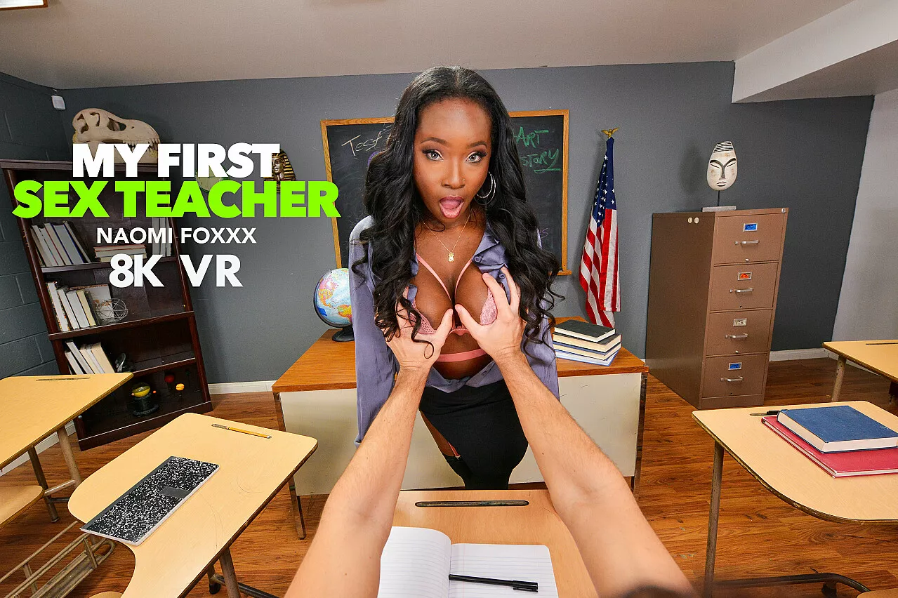 NaughtyAmericaVR MyFirstSexTeacher Naomi Foxxx & Dan Damage – Professor Naomi Foxxx gets hot and horny for her big dick student when everyone leaves the classroom