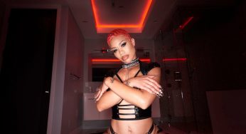 Jasamine Banks Brings Head Game to Ricky’s Room