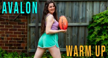 GirlsOutWest Avalon – Warm Up