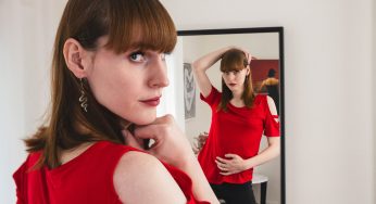 TGirlsXXX Lianna Lawson – The Girl In The Mirror