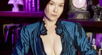 EmilyBloom Emily Bloom – Victorian Dream VR