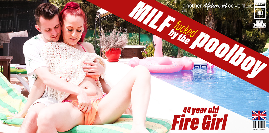 Mature.NL-Fire Girl, Sam Bourne-The Poolboy get's seduced by MILF Fire Girl to fuck her right next to the pool under the sun