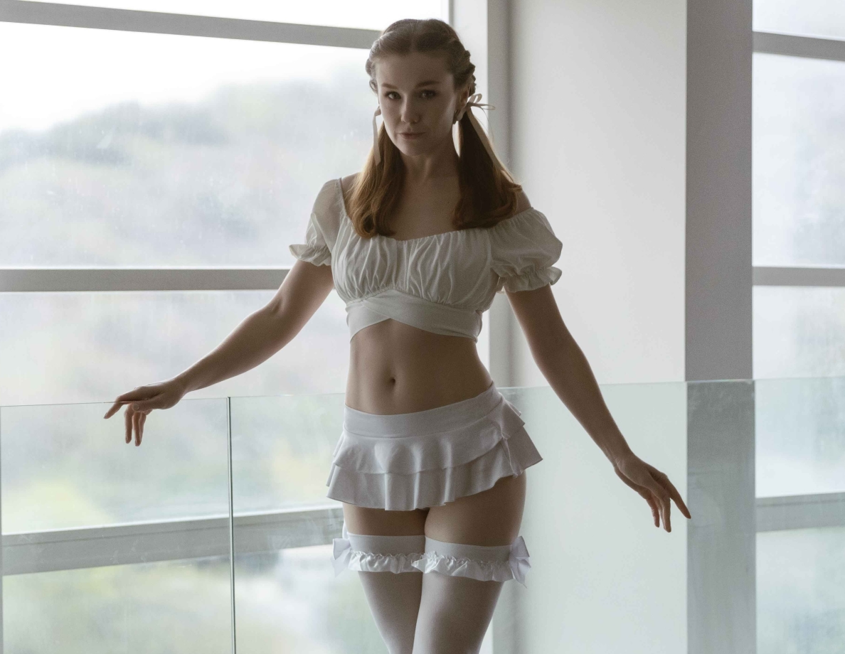 EmilyBloom-Ballet-Emily Bloom