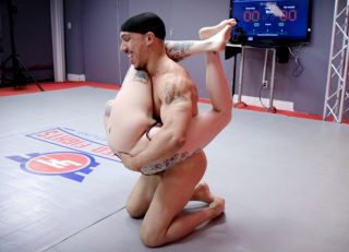 Nikki Zee vs Peurto Rock Nikki Zee, Peurto Rock
