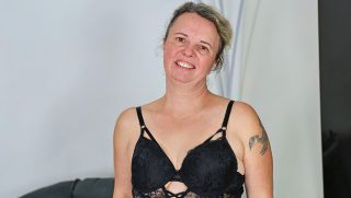 Thick MILF’s Dildo Katka Nova