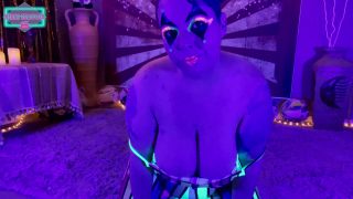 Clown Farts Nikki Sequoia