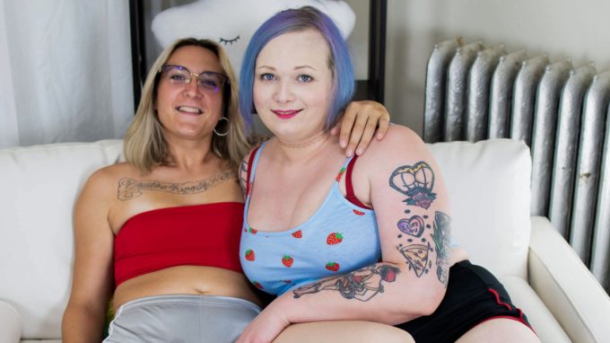 Nicole fucks Kelly in her ass for her birthday! Kelly Quell + Nicole Cheshire