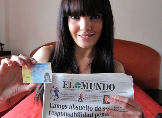 !Desvirgada en su 18 cumpleanos! Carmen Lomama