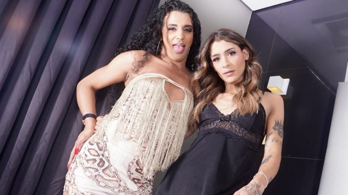 Another Super Erotic Clash Of T-Titans Helena Luiza, Larissa Queiroz