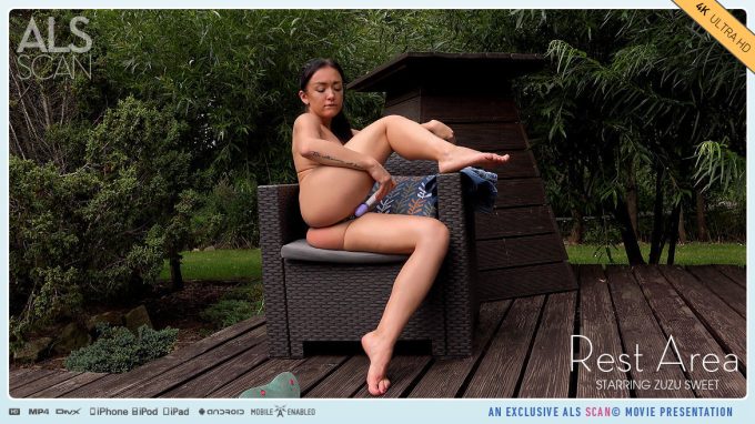 Rest Area Zuzu Sweet