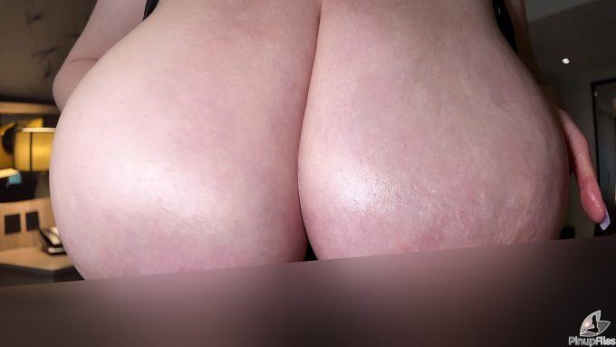 Black Shine Oil – 4K Kelly Melons