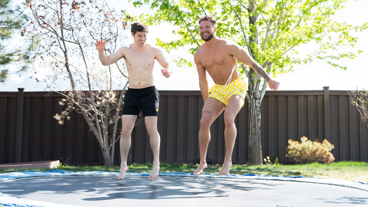 SeanCody-CurvedKing and Gryphon-CurvedKing, Gryphon